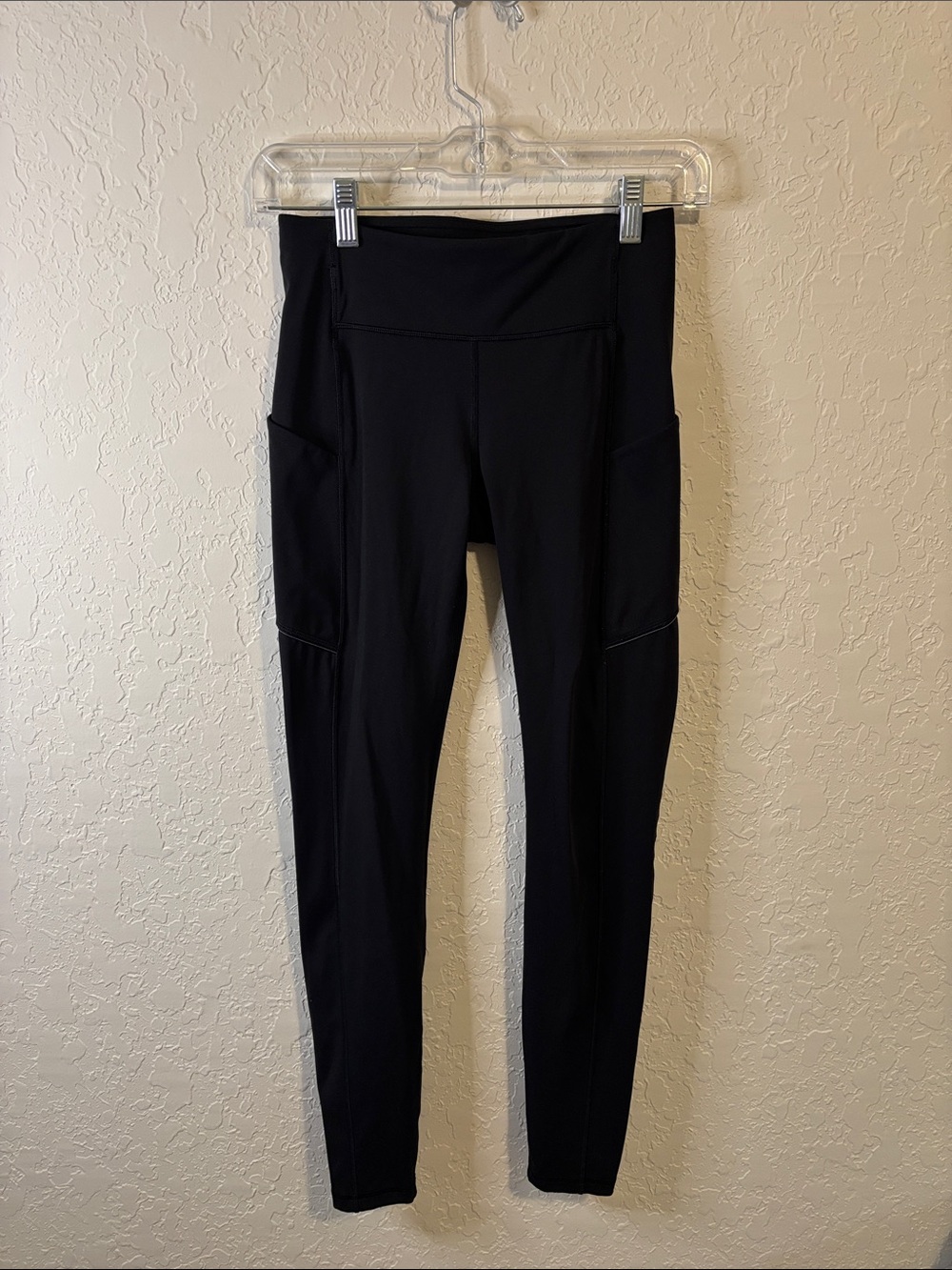 Lululemon Speed Up Tight 28" *Full-On Luxtreme